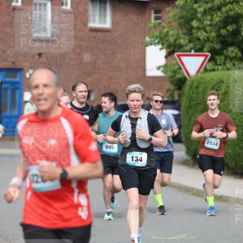 10.05.2026 - 8. Wedeler Halbmarathon Andreas Tolksdorf http://msf.ph/oto/9693454 10.05.2026 10:19:25 Laufen 995, 134, 2034 meine-sportfotos.de