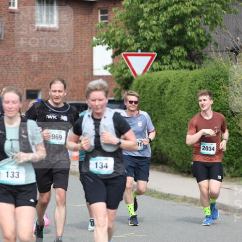 10.05.2026 - 8. Wedeler Halbmarathon Andreas Tolksdorf http://msf.ph/oto/9693466 10.05.2026 10:19:26 Laufen 133, 969, 134, 31, 2034 meine-sportfotos.de