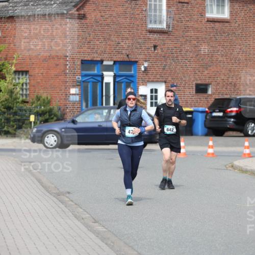 10.05.2026 - 8. Wedeler Halbmarathon Andreas Tolksdorf http://msf.ph/oto/9693521 10.05.2026 10:19:39 Laufen 642 meine-sportfotos.de