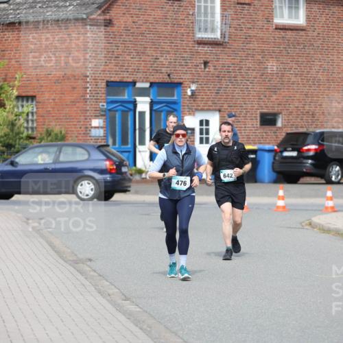 10.05.2026 - 8. Wedeler Halbmarathon Andreas Tolksdorf http://msf.ph/oto/9693527 10.05.2026 10:19:39 Laufen 476, 642 meine-sportfotos.de