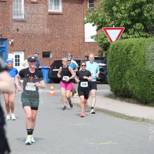 10.05.2026 - 8. Wedeler Halbmarathon Andreas Tolksdorf http://msf.ph/oto/9693617 10.05.2026 10:19:48 Laufen 2185, 726, 479 meine-sportfotos.de
