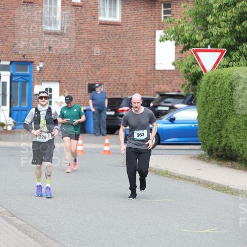 10.05.2026 - 8. Wedeler Halbmarathon Andreas Tolksdorf http://msf.ph/oto/9693776 10.05.2026 10:20:15 Laufen 229, 563 meine-sportfotos.de