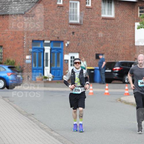 10.05.2026 - 8. Wedeler Halbmarathon Andreas Tolksdorf http://msf.ph/oto/9693790 10.05.2026 10:20:17 Laufen 563, 229 meine-sportfotos.de