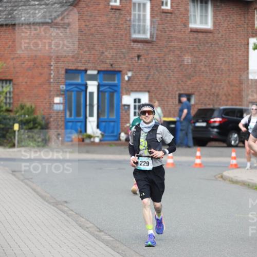 10.05.2026 - 8. Wedeler Halbmarathon Andreas Tolksdorf http://msf.ph/oto/9693808 10.05.2026 10:20:17 Laufen 229, 563 meine-sportfotos.de