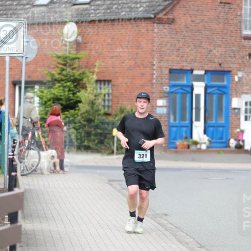 10.05.2026 - 8. Wedeler Halbmarathon Andreas Tolksdorf http://msf.ph/oto/9693882 10.05.2026 10:20:44 Laufen 321 meine-sportfotos.de