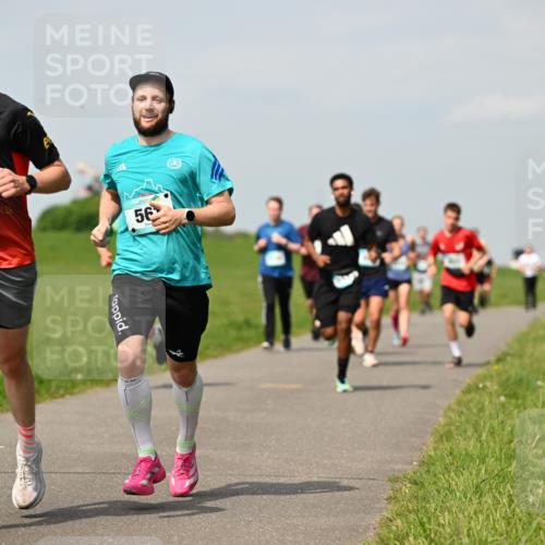 10.05.2026 - 8. Wedeler Halbmarathon Dr. Thomas Lammeyer http://msf.ph/oto/9693899 10.05.2026 11:18:41 Laufen 2243 meine-sportfotos.de
