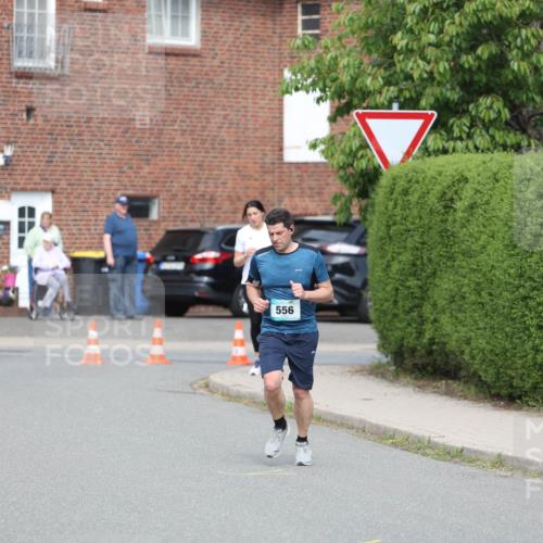 10.05.2026 - 8. Wedeler Halbmarathon Andreas Tolksdorf http://msf.ph/oto/9693940 10.05.2026 10:21:03 Laufen 556 meine-sportfotos.de