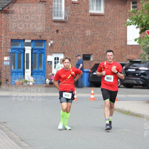 10.05.2026 - 8. Wedeler Halbmarathon Andreas Tolksdorf http://msf.ph/oto/9693986 10.05.2026 10:21:13 Laufen 951, 953 meine-sportfotos.de