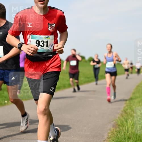 10.05.2026 - 8. Wedeler Halbmarathon Dr. Thomas Lammeyer http://msf.ph/oto/9693987 10.05.2026 11:18:48 Laufen 841, 142, 931, 133 meine-sportfotos.de