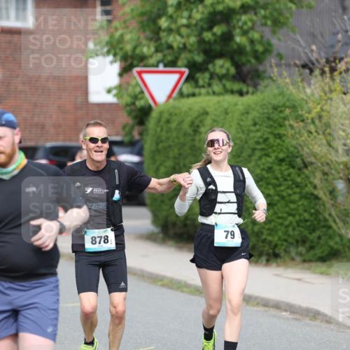 10.05.2026 - 8. Wedeler Halbmarathon Andreas Tolksdorf http://msf.ph/oto/9694114 10.05.2026 10:21:26 Laufen 878, 79 meine-sportfotos.de