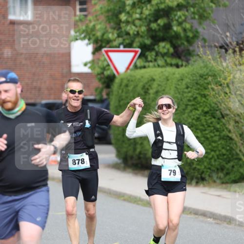 10.05.2026 - 8. Wedeler Halbmarathon Andreas Tolksdorf http://msf.ph/oto/9694118 10.05.2026 10:21:26 Laufen 878, 79 meine-sportfotos.de