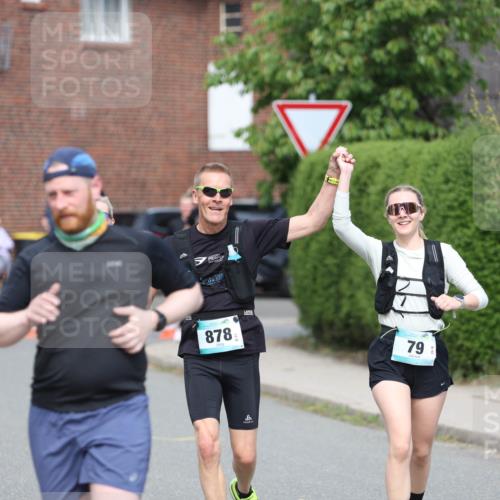 10.05.2026 - 8. Wedeler Halbmarathon Andreas Tolksdorf http://msf.ph/oto/9694122 10.05.2026 10:21:26 Laufen 878, 79 meine-sportfotos.de