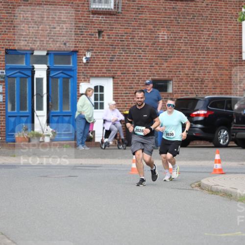 10.05.2026 - 8. Wedeler Halbmarathon Andreas Tolksdorf http://msf.ph/oto/9694303 10.05.2026 10:22:20 Laufen 2028, 2030, 2678 meine-sportfotos.de
