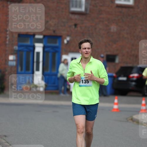 10.05.2026 - 8. Wedeler Halbmarathon Andreas Tolksdorf http://msf.ph/oto/9694403 10.05.2026 10:22:38 Laufen 135 meine-sportfotos.de
