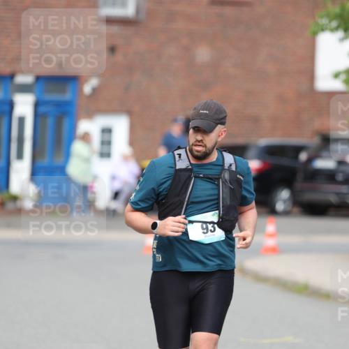 10.05.2026 - 8. Wedeler Halbmarathon Andreas Tolksdorf http://msf.ph/oto/9694552 10.05.2026 10:22:57 Laufen 93, 844, 1022 meine-sportfotos.de