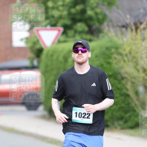 10.05.2026 - 8. Wedeler Halbmarathon Andreas Tolksdorf http://msf.ph/oto/9694557 10.05.2026 10:22:58 Laufen 93, 1022 meine-sportfotos.de