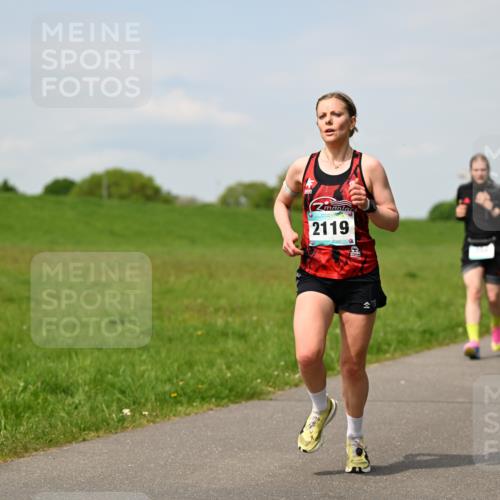 10.05.2026 - 8. Wedeler Halbmarathon Dr. Thomas Lammeyer http://msf.ph/oto/9694594 10.05.2026 11:19:40 Laufen 2119, 437 meine-sportfotos.de