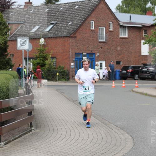 10.05.2026 - 8. Wedeler Halbmarathon Andreas Tolksdorf http://msf.ph/oto/9694619 10.05.2026 10:23:32 Laufen 30, 478 meine-sportfotos.de