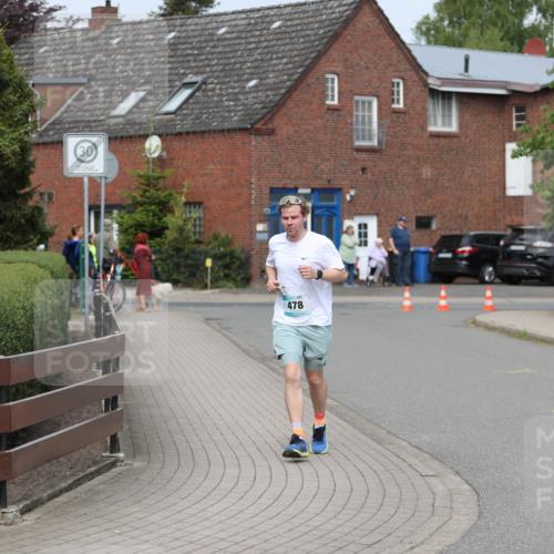 10.05.2026 - 8. Wedeler Halbmarathon Andreas Tolksdorf http://msf.ph/oto/9694624 10.05.2026 10:23:32 Laufen 30, 478 meine-sportfotos.de