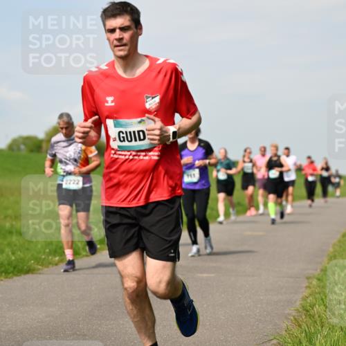 10.05.2026 - 8. Wedeler Halbmarathon Dr. Thomas Lammeyer http://msf.ph/oto/9694631 10.05.2026 11:19:44 Laufen 2222 meine-sportfotos.de