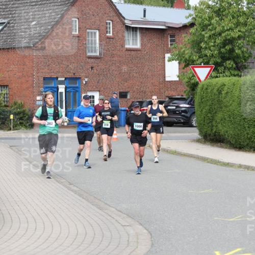 10.05.2026 - 8. Wedeler Halbmarathon Andreas Tolksdorf http://msf.ph/oto/9694655 10.05.2026 10:23:40 Laufen 30, 255, 382, 318, 1000, 2 meine-sportfotos.de