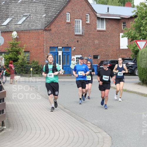 10.05.2026 - 8. Wedeler Halbmarathon Andreas Tolksdorf http://msf.ph/oto/9694665 10.05.2026 10:23:41 Laufen 382, 64, 318, 1000, 255 meine-sportfotos.de