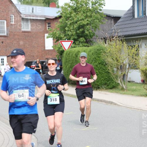 10.05.2026 - 8. Wedeler Halbmarathon Andreas Tolksdorf http://msf.ph/oto/9694701 10.05.2026 10:23:47 Laufen 64, 318, 464 meine-sportfotos.de