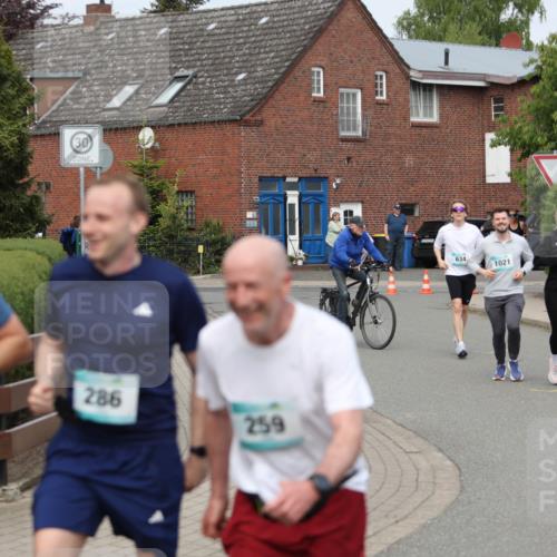 10.05.2026 - 8. Wedeler Halbmarathon Andreas Tolksdorf http://msf.ph/oto/9694821 10.05.2026 10:24:05 Laufen 30, 74, 286, 259, 634, 1021, 1009 meine-sportfotos.de