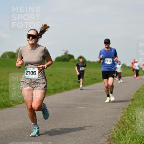 10.05.2026 - 8. Wedeler Halbmarathon Dr. Thomas Lammeyer http://msf.ph/oto/9694921 10.05.2026 11:20:05 Laufen 2106, 2138 meine-sportfotos.de