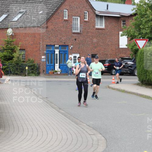 10.05.2026 - 8. Wedeler Halbmarathon Andreas Tolksdorf http://msf.ph/oto/9694973 10.05.2026 10:25:08 Laufen 818, 338 meine-sportfotos.de