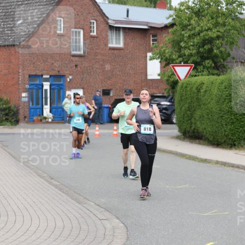 10.05.2026 - 8. Wedeler Halbmarathon Andreas Tolksdorf http://msf.ph/oto/9694989 10.05.2026 10:25:09 Laufen 396, 818 meine-sportfotos.de