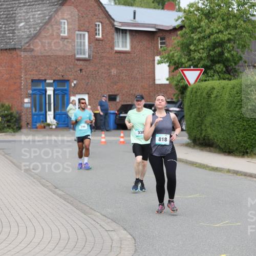 10.05.2026 - 8. Wedeler Halbmarathon Andreas Tolksdorf http://msf.ph/oto/9695001 10.05.2026 10:25:10 Laufen 396, 338, 818 meine-sportfotos.de