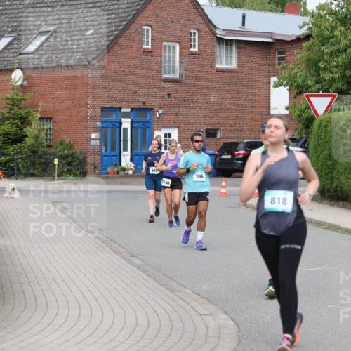 10.05.2026 - 8. Wedeler Halbmarathon Andreas Tolksdorf http://msf.ph/oto/9695017 10.05.2026 10:25:11 Laufen 46, 2188, 396, 818 meine-sportfotos.de
