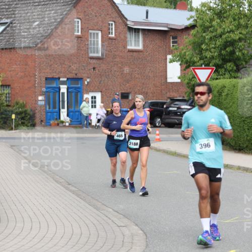 10.05.2026 - 8. Wedeler Halbmarathon Andreas Tolksdorf http://msf.ph/oto/9695056 10.05.2026 10:25:15 Laufen 465, 2188, 396 meine-sportfotos.de