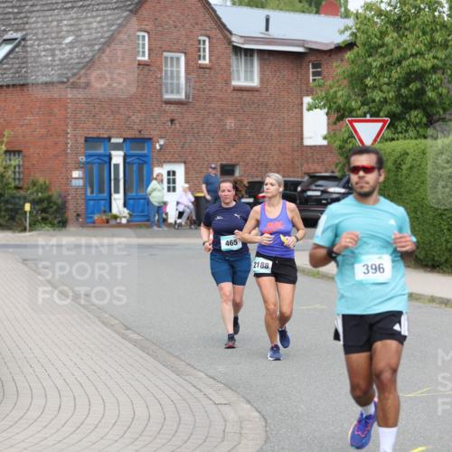 10.05.2026 - 8. Wedeler Halbmarathon Andreas Tolksdorf http://msf.ph/oto/9695072 10.05.2026 10:25:16 Laufen 30, 465, 2188, 396 meine-sportfotos.de