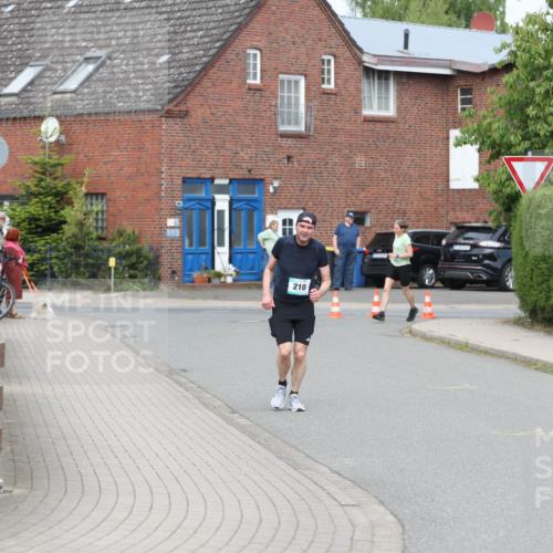 10.05.2026 - 8. Wedeler Halbmarathon Andreas Tolksdorf http://msf.ph/oto/9695112 10.05.2026 10:25:26 Laufen 210 meine-sportfotos.de