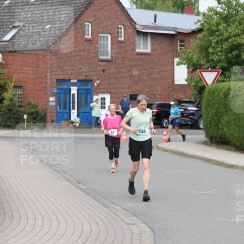 10.05.2026 - 8. Wedeler Halbmarathon Andreas Tolksdorf http://msf.ph/oto/9695123 10.05.2026 10:25:33 Laufen 125 meine-sportfotos.de