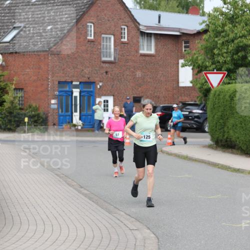 10.05.2026 - 8. Wedeler Halbmarathon Andreas Tolksdorf http://msf.ph/oto/9695125 10.05.2026 10:25:33 Laufen 30, 57, 125 meine-sportfotos.de