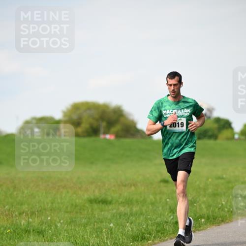 10.05.2026 - 8. Wedeler Halbmarathon Dr. Thomas Lammeyer http://msf.ph/oto/9695216 10.05.2026 11:21:03 Laufen 2019 meine-sportfotos.de