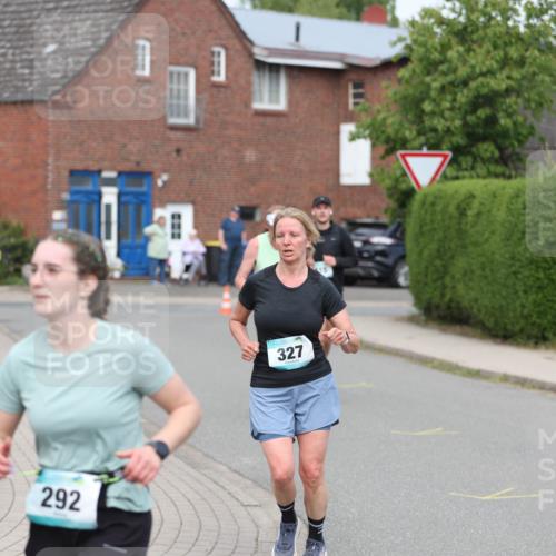 10.05.2026 - 8. Wedeler Halbmarathon Andreas Tolksdorf http://msf.ph/oto/9695269 10.05.2026 10:26:07 Laufen 292, 327 meine-sportfotos.de