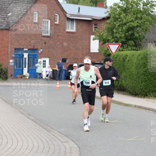 10.05.2026 - 8. Wedeler Halbmarathon Andreas Tolksdorf http://msf.ph/oto/9695293 10.05.2026 10:26:08 Laufen 708, 415 meine-sportfotos.de