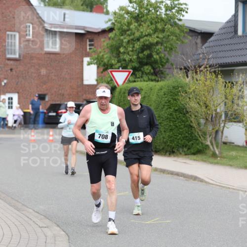 10.05.2026 - 8. Wedeler Halbmarathon Andreas Tolksdorf http://msf.ph/oto/9695304 10.05.2026 10:26:09 Laufen 708, 415 meine-sportfotos.de