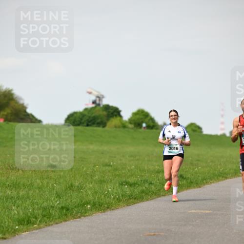 10.05.2026 - 8. Wedeler Halbmarathon Dr. Thomas Lammeyer http://msf.ph/oto/9695325 10.05.2026 11:21:17 Laufen 2016 meine-sportfotos.de