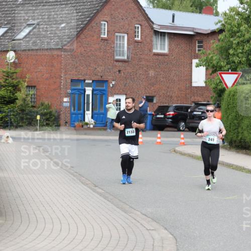 10.05.2026 - 8. Wedeler Halbmarathon Andreas Tolksdorf http://msf.ph/oto/9695346 10.05.2026 10:26:20 Laufen 2133, 241 meine-sportfotos.de
