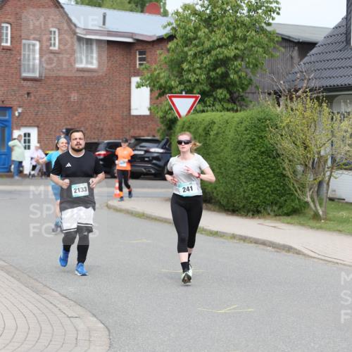 10.05.2026 - 8. Wedeler Halbmarathon Andreas Tolksdorf http://msf.ph/oto/9695359 10.05.2026 10:26:21 Laufen 2133, 241 meine-sportfotos.de