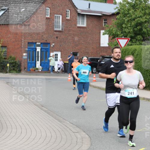 10.05.2026 - 8. Wedeler Halbmarathon Andreas Tolksdorf http://msf.ph/oto/9695368 10.05.2026 10:26:23 Laufen 685, 241 meine-sportfotos.de