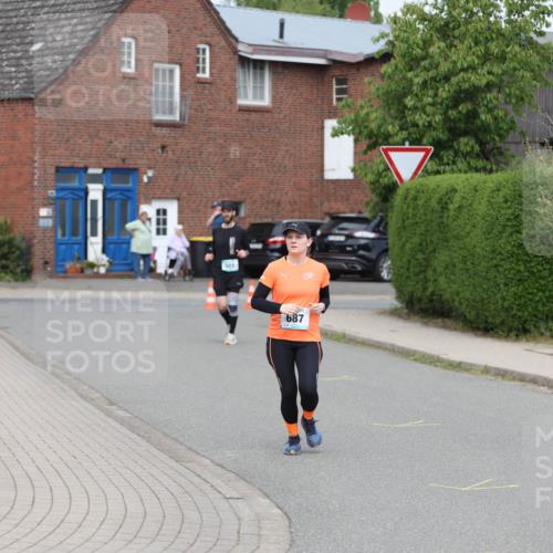 10.05.2026 - 8. Wedeler Halbmarathon Andreas Tolksdorf http://msf.ph/oto/9695392 10.05.2026 10:26:29 Laufen 501, 687 meine-sportfotos.de