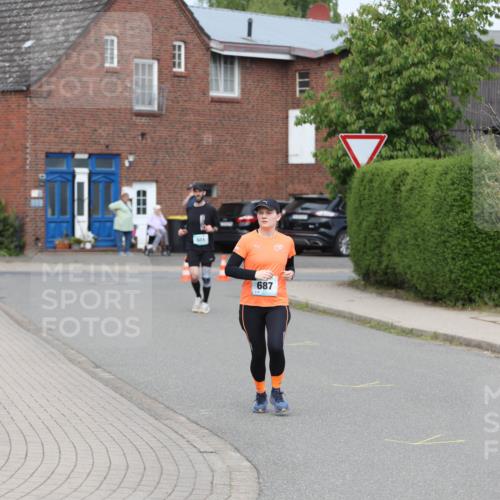 10.05.2026 - 8. Wedeler Halbmarathon Andreas Tolksdorf http://msf.ph/oto/9695394 10.05.2026 10:26:29 Laufen 501, 687 meine-sportfotos.de