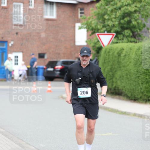 10.05.2026 - 8. Wedeler Halbmarathon Andreas Tolksdorf http://msf.ph/oto/9695554 10.05.2026 10:27:16 Laufen 206 meine-sportfotos.de