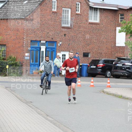 10.05.2026 - 8. Wedeler Halbmarathon Andreas Tolksdorf http://msf.ph/oto/9695569 10.05.2026 10:27:25 Laufen  meine-sportfotos.de